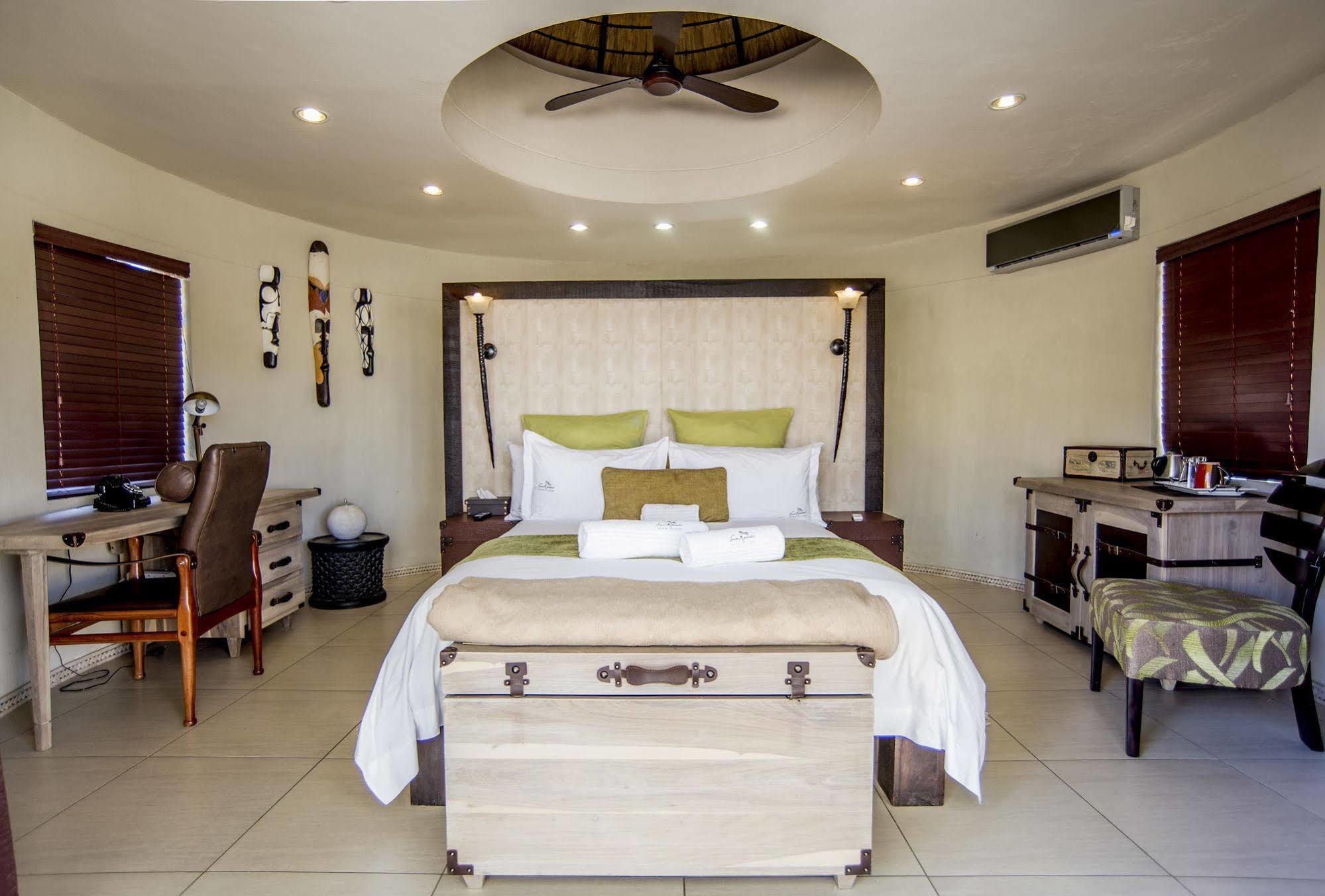 Sun Karros Daan Viljoen Hotell Windhoek Exteriör bild