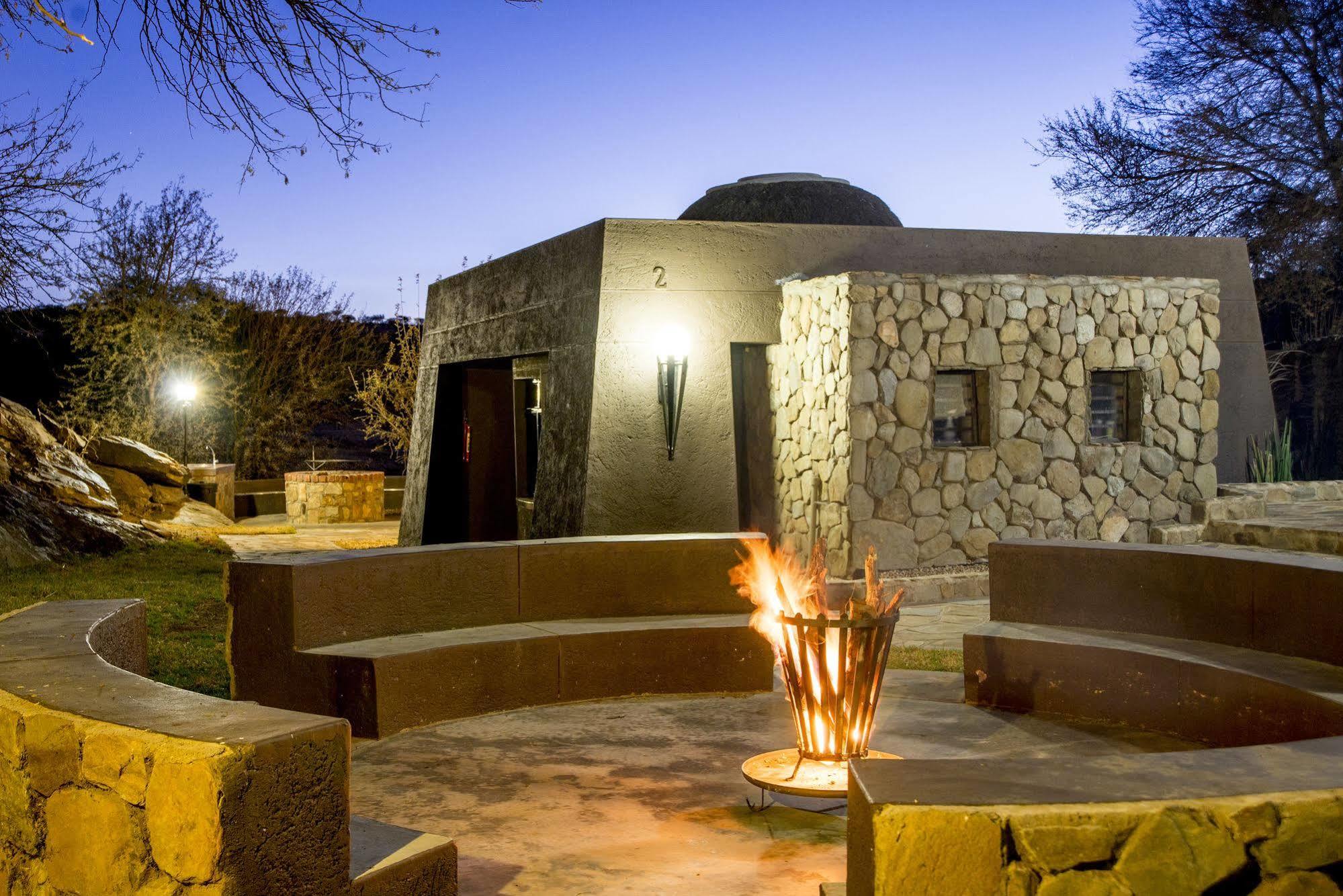 Sun Karros Daan Viljoen Hotell Windhoek Exteriör bild